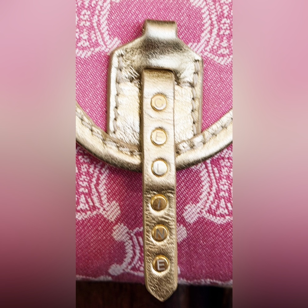 Celine Pink Triomphe Monogram Poulbot Denim Shoulder-bag w Gold Trim
EXCELLENT! - Picture 5 of 15